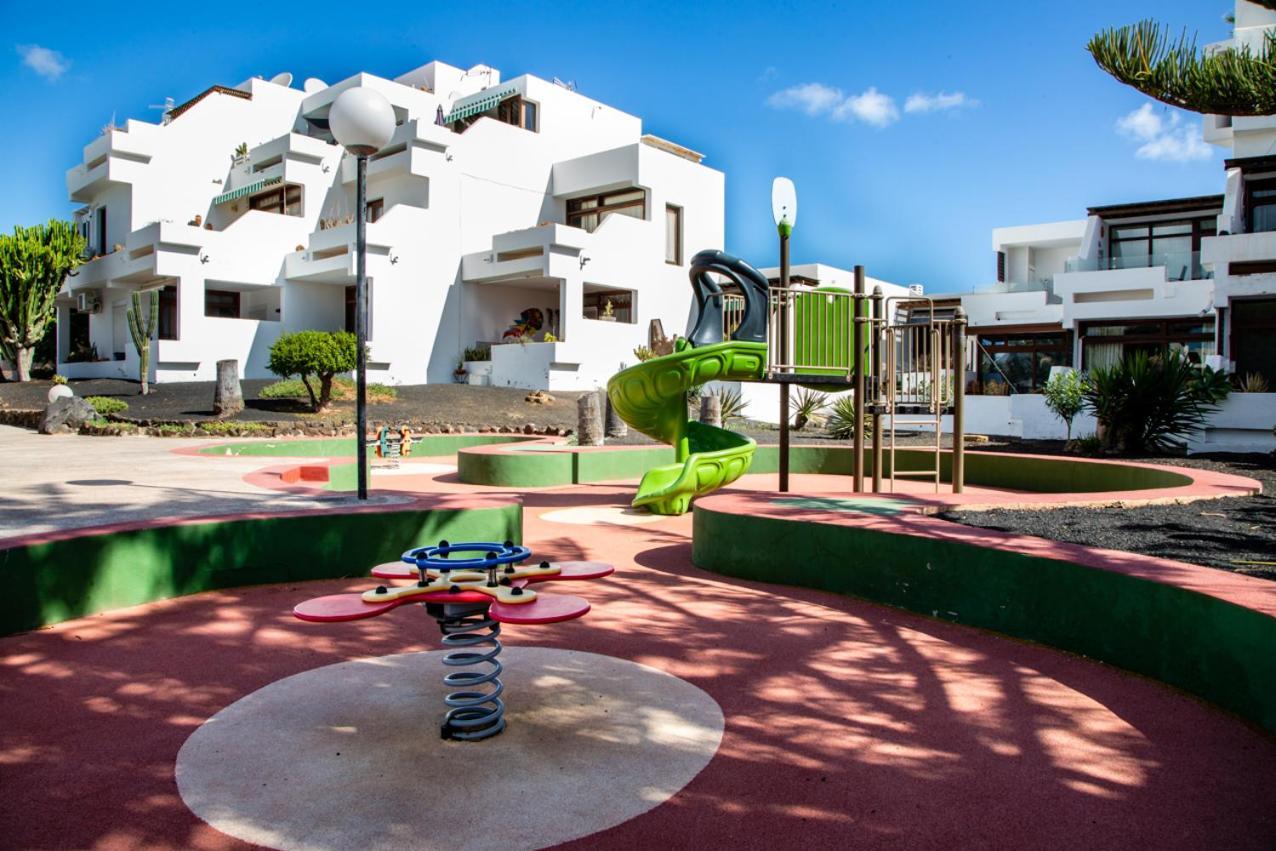 Manrique'S Holidays Costa Teguise Eksteriør bilde